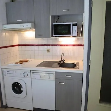 Lejlighed Astazou - Avec Balcon Au Centre De Mae-8554